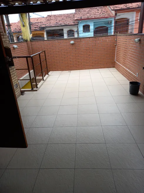 Foto 1 de Casa com 2 Quartos à venda, 100m² em Vila Itamarati, Duque de Caxias