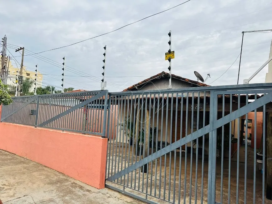 Foto 1 de Casa com 2 Quartos à venda, 126m² em Vila Melhado, Araraquara