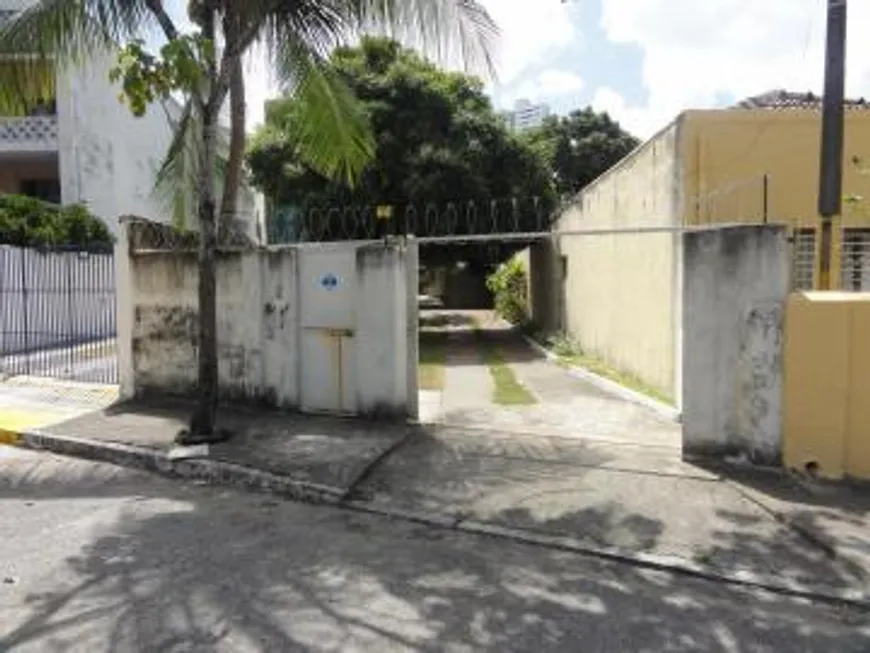 Foto 1 de Casa com 7 Quartos à venda, 113m² em Boa Vista, Recife