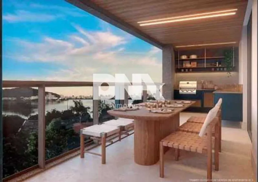 Foto 1 de Apartamento com 4 Quartos à venda, 214m² em Jardim Botânico, Rio de Janeiro