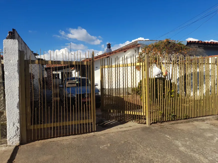 Foto 1 de Casa com 2 Quartos à venda, 40m² em Alcides Vieira, Aracoiaba da Serra