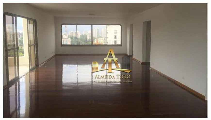 Foto 1 de Cobertura com 5 Quartos à venda, 647m² em Santo Amaro, São Paulo