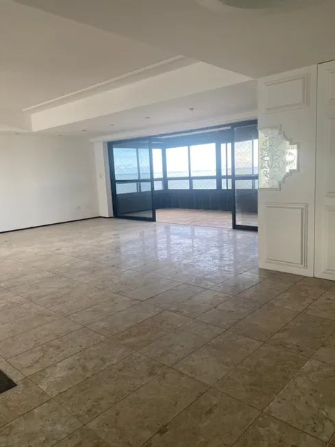 Foto 1 de Apartamento com 4 Quartos à venda, 327m² em Piedade, Jaboatão dos Guararapes