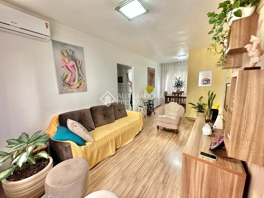 Foto 1 de Apartamento com 3 Quartos à venda, 53m² em Canudos, Novo Hamburgo