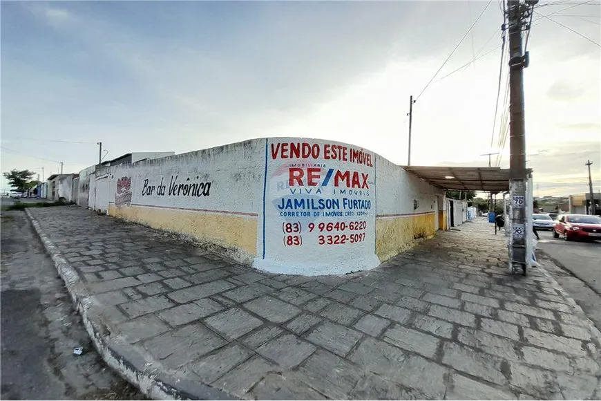 Foto 1 de Casa com 2 Quartos à venda, 261m² em Presidente Médici , Campina Grande
