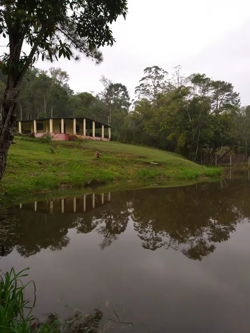 Foto 1 de Fazenda/Sítio com 2 Quartos à venda, 5000m² em Centro, Juquitiba