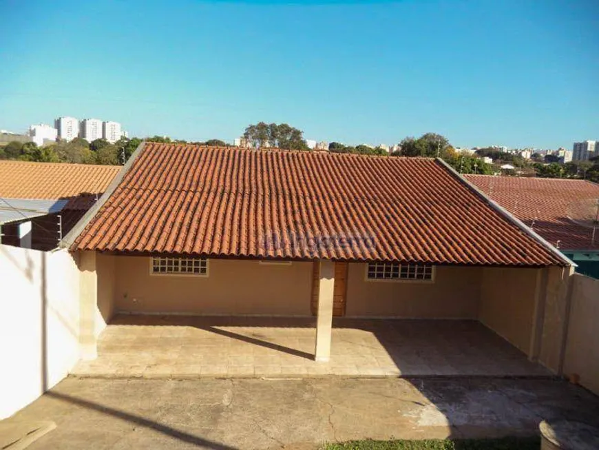 Foto 1 de Casa com 3 Quartos à venda, 127m² em California, Londrina