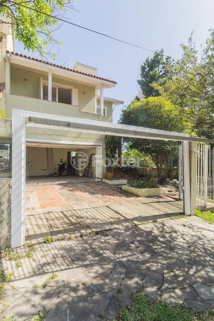 Foto 1 de Casa com 3 Quartos à venda, 288m² em Ipanema, Porto Alegre