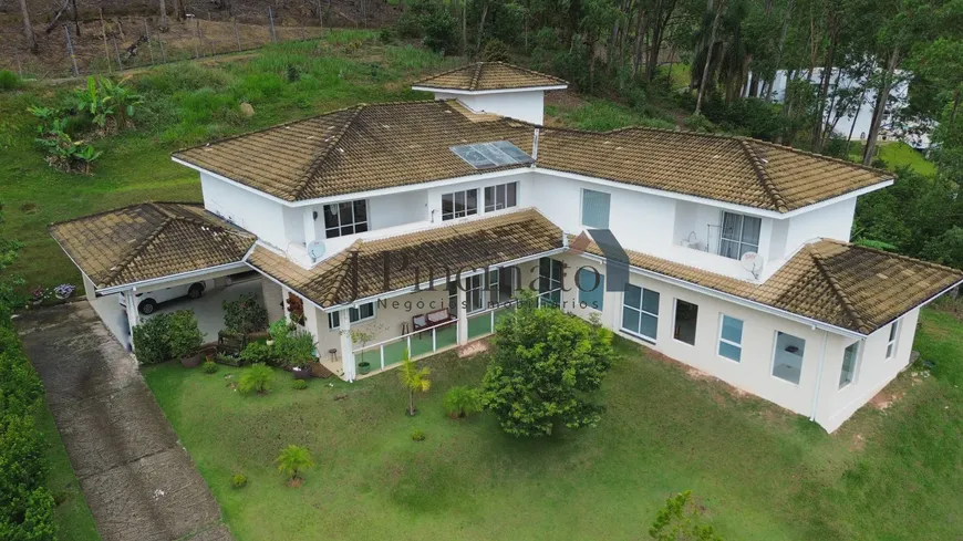 Foto 1 de Casa de Condomínio com 5 Quartos à venda, 500m² em Serra dos Lagos Jordanesia, Cajamar