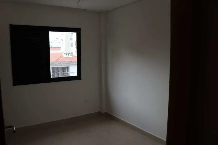 Foto 1 de Casa com 2 Quartos à venda, 90m² em Campo Grande, Santos