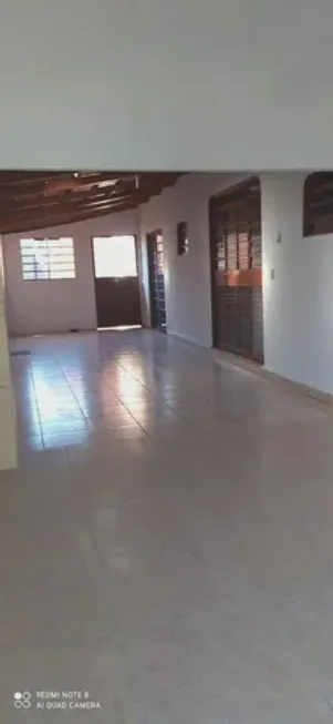 Foto 1 de Apartamento com 3 Quartos à venda, 384m² em Vila Santa Rita, Goiânia