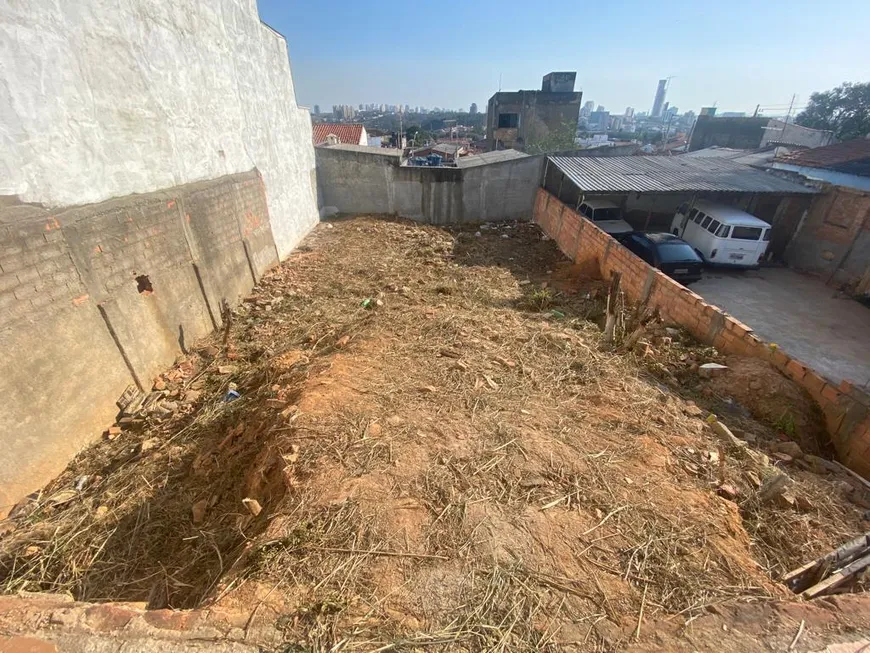 Foto 1 de Lote/Terreno à venda, 240m² em Vila Hortencia, Sorocaba