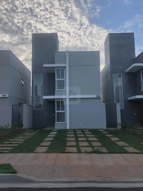 Foto 1 de Casa de Condomínio com 3 Quartos para alugar, 1100m² em Bosque dos Buritis, Uberlândia