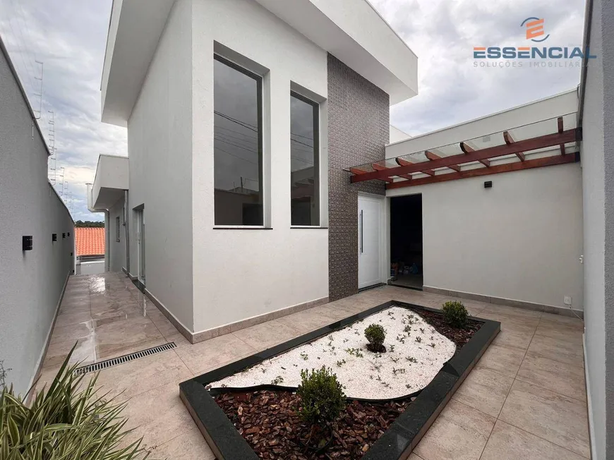 Foto 1 de Casa com 3 Quartos à venda, 210m² em Villas Paraiso, Botucatu