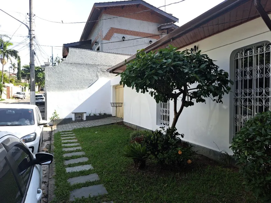 Foto 1 de Casa com 3 Quartos à venda, 230m² em Parque Continental, São Paulo