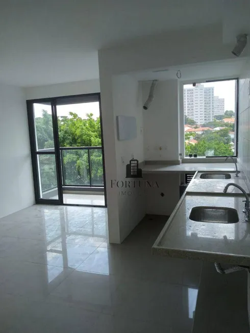 Foto 1 de Apartamento com 2 Quartos à venda, 58m² em Mirandópolis, São Paulo