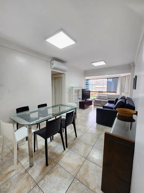 Foto 1 de Apartamento com 3 Quartos à venda, 98m² em Quadra Mar Centro, Balneário Camboriú