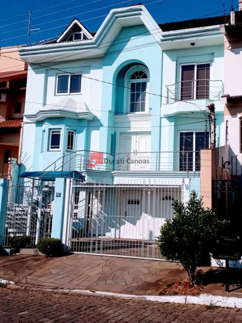 Foto 1 de Casa com 3 Quartos à venda, 400m² em Marechal Rondon, Canoas