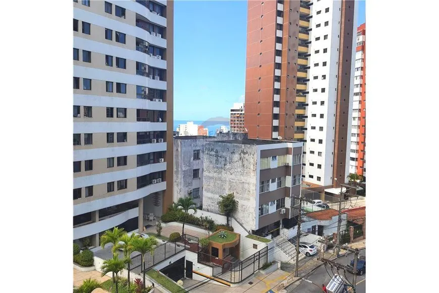 Foto 1 de Apartamento com 3 Quartos à venda, 125m² em Barra, Salvador