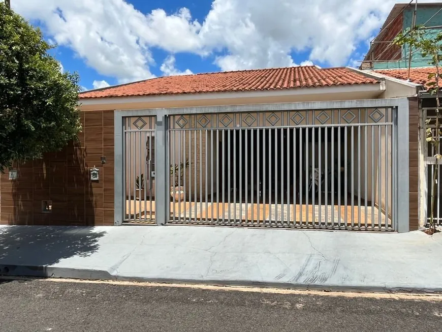 Foto 1 de Casa com 3 Quartos à venda, 115m² em Residencial Jardim Antonieta, São José do Rio Preto