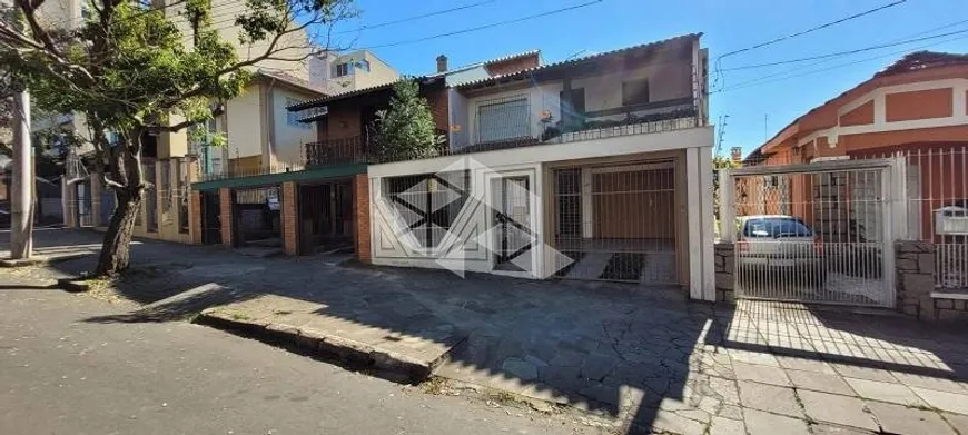 Foto 1 de Casa com 3 Quartos à venda, 389m² em Partenon, Porto Alegre