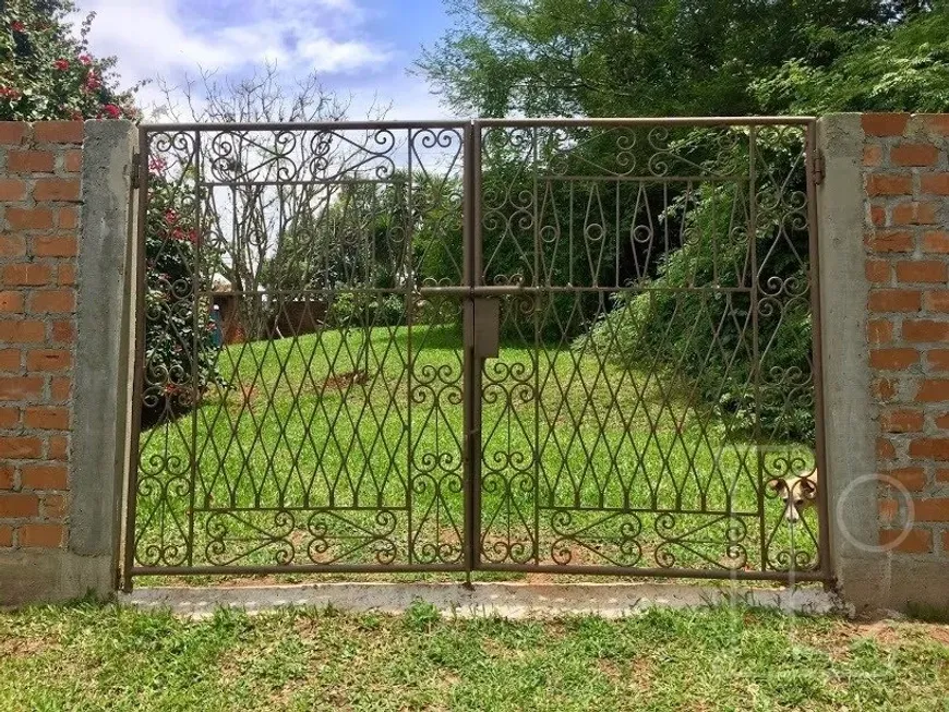 Foto 1 de Casa com 3 Quartos à venda, 569m² em Hípica, Porto Alegre