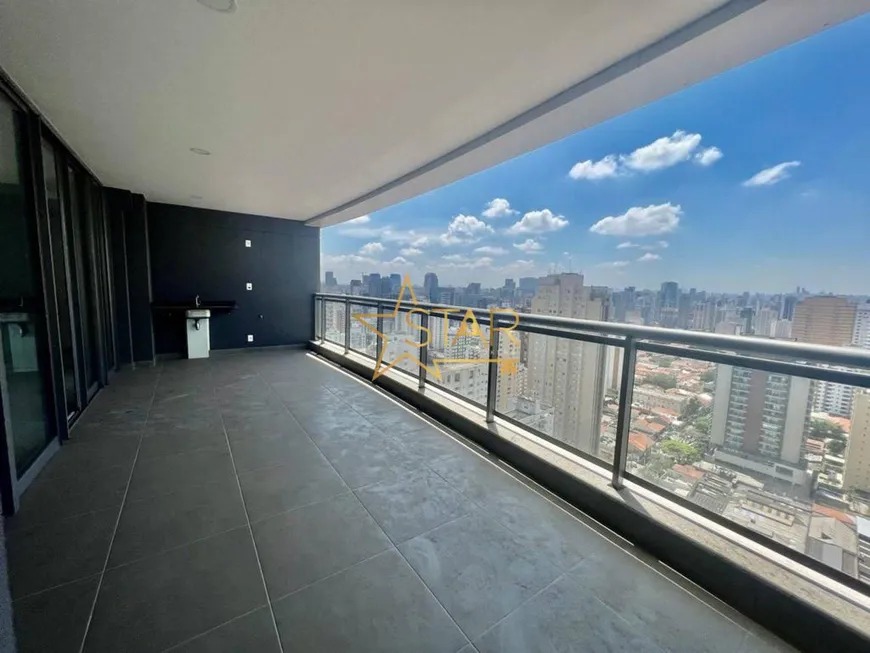 Foto 1 de Apartamento com 2 Quartos à venda, 134m² em Vila Nova Conceição, São Paulo