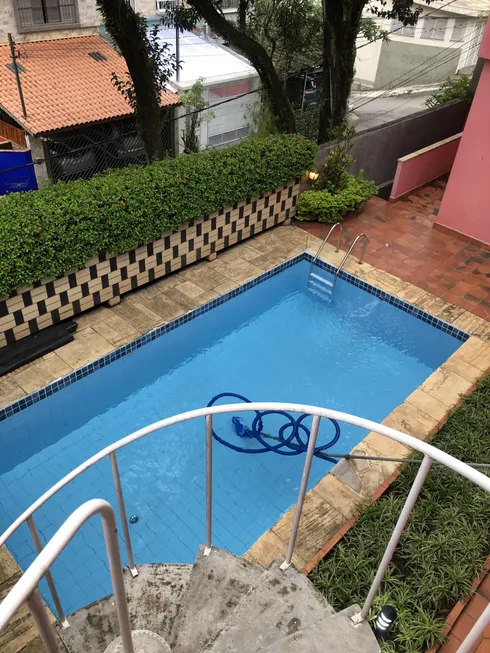 Foto 1 de Sobrado com 3 Quartos à venda, 256m² em Jardim da Glória, São Paulo