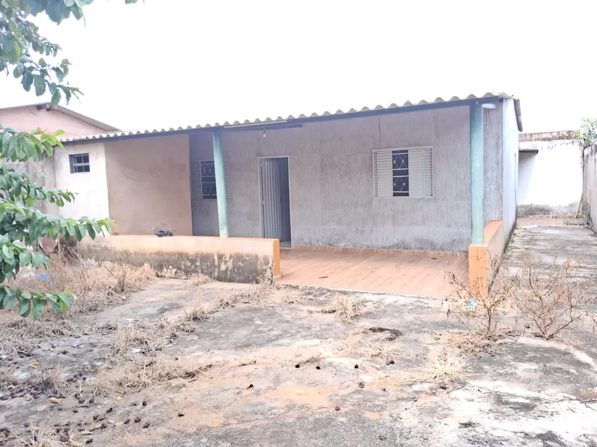 Foto 1 de Casa com 2 Quartos à venda, 200m² em Arapoanga, Brasília