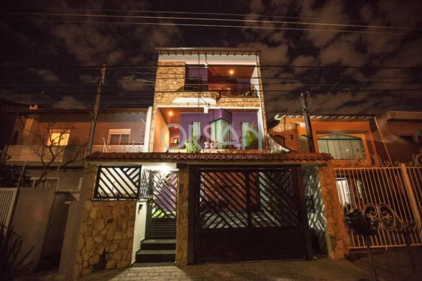 Foto 1 de Sobrado com 3 Quartos para alugar, 360m² em Campestre, Santo André