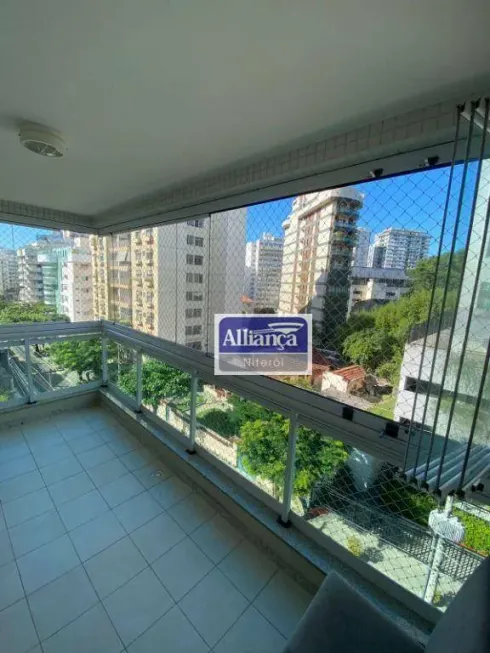 Foto 1 de Apartamento com 2 Quartos à venda, 100m² em Icaraí, Niterói