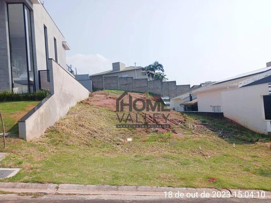 Foto 1 de Lote/Terreno à venda, 300m² em Roncáglia, Valinhos