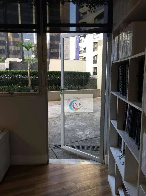 Foto 1 de Sala Comercial para alugar, 100m² em Itaim Bibi, São Paulo