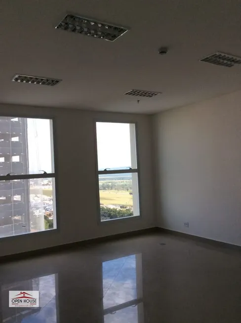 Foto 1 de Sala Comercial para alugar, 38m² em Parque Residencial Aquarius, São José dos Campos