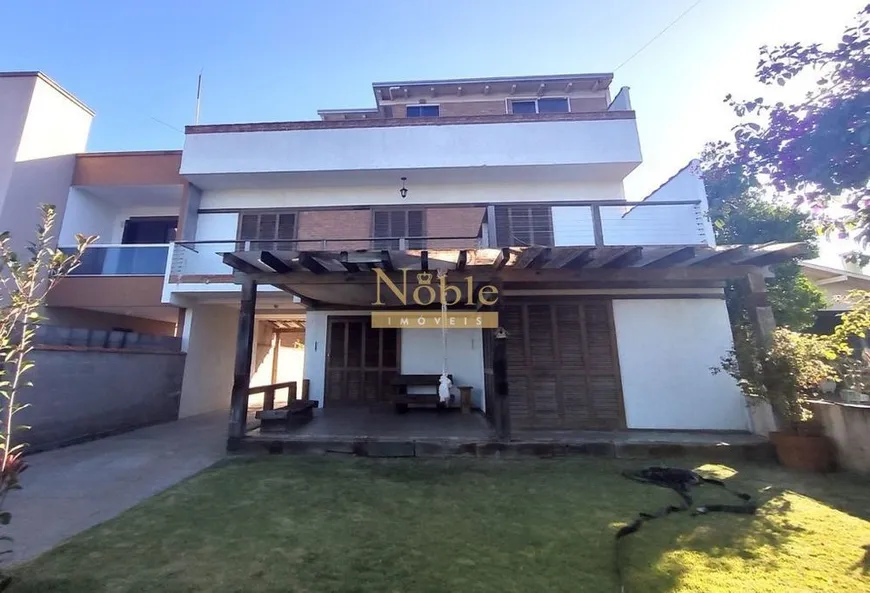 Foto 1 de Sobrado com 3 Quartos à venda, 220m² em Itapeva, Torres