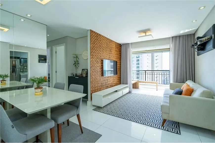 Foto 1 de Apartamento com 3 Quartos à venda, 65m² em Vila Suzana, São Paulo