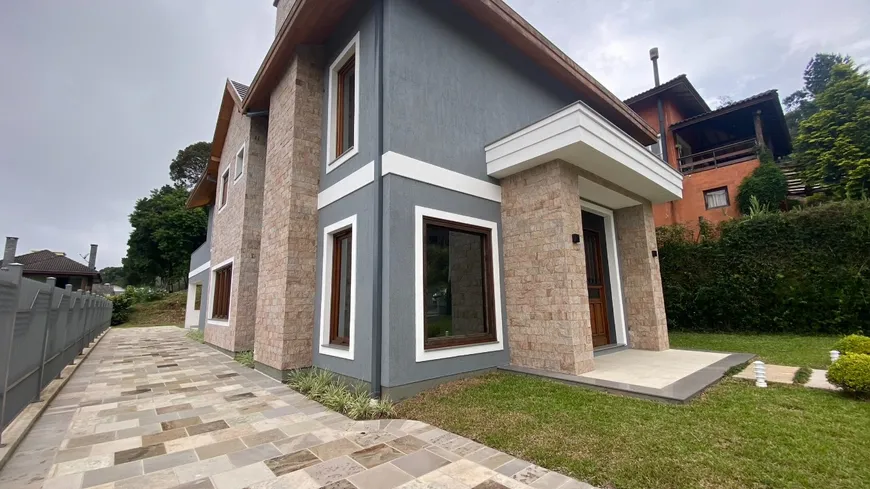 Foto 1 de Casa com 3 Quartos à venda, 350m² em Pórtico, Gramado