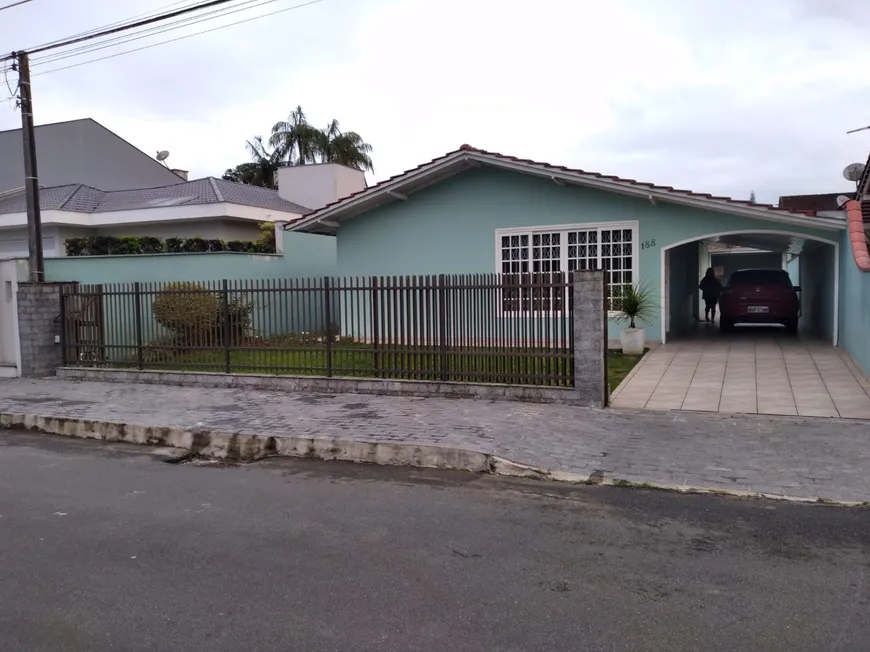 Foto 1 de Casa com 3 Quartos à venda, 150m² em Costa E Silva, Joinville