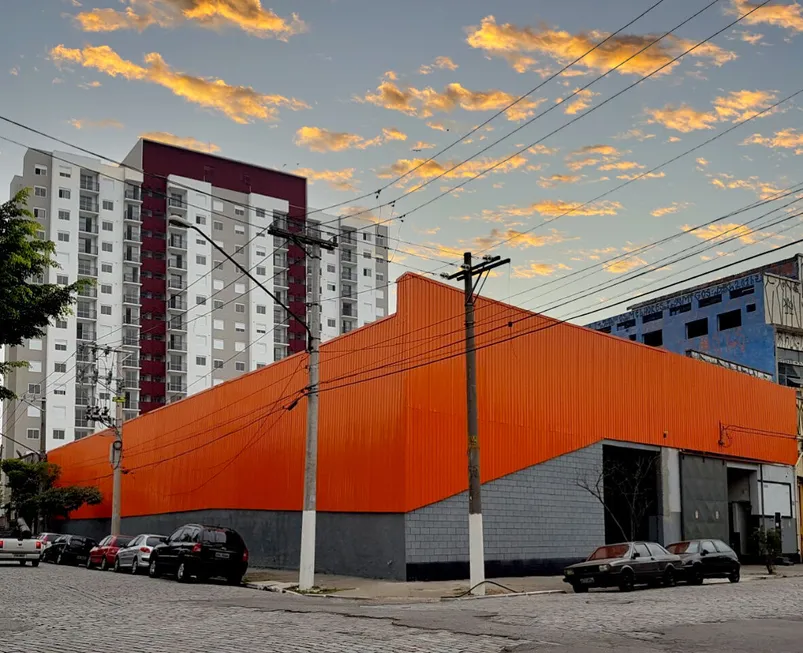 Foto 1 de Galpão/Depósito/Armazém à venda, 1605m² em Vila Independência, São Paulo