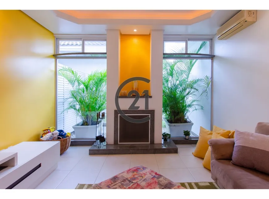 Foto 1 de Casa de Condomínio com 4 Quartos à venda, 343m² em Saco Grande, Florianópolis