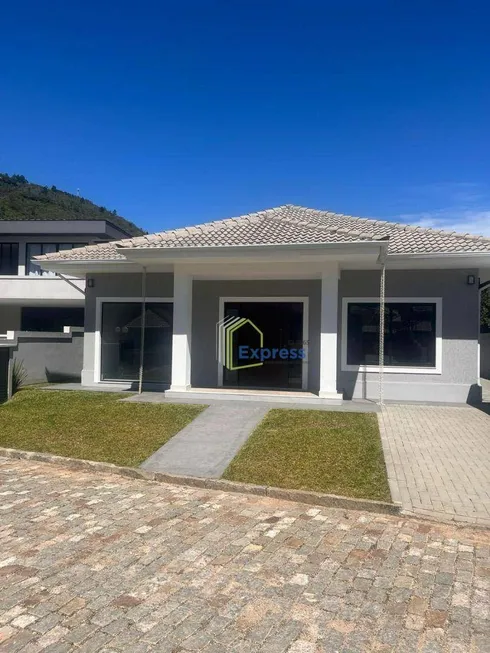 Foto 1 de Casa com 3 Quartos à venda, 150m² em Albuquerque, Teresópolis