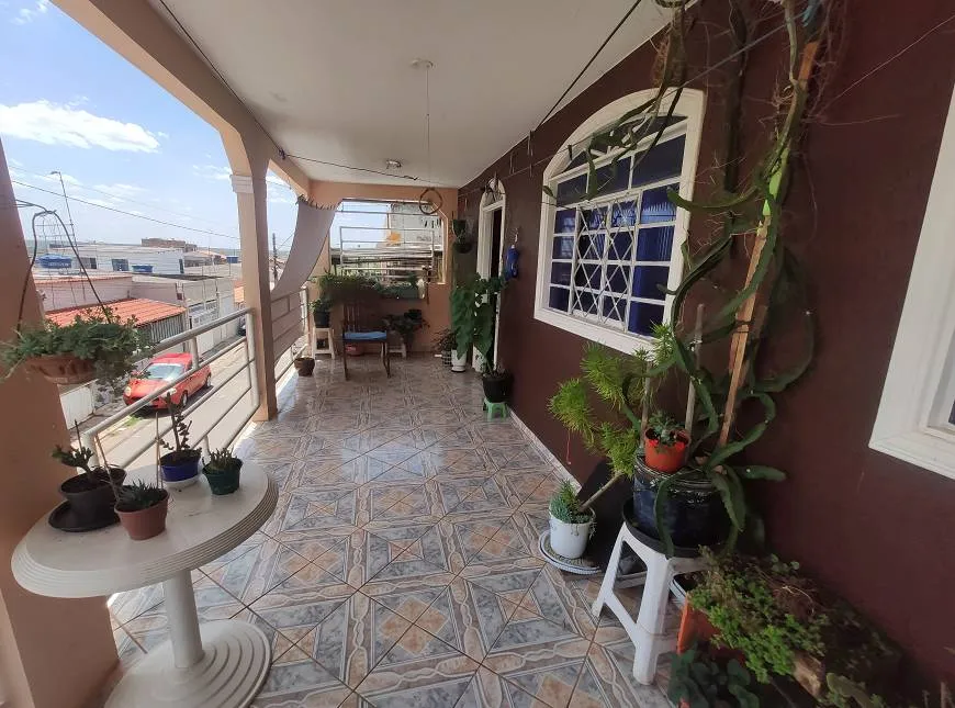 Foto 1 de Casa com 4 Quartos à venda, 250m² em Jardim Roriz, Brasília
