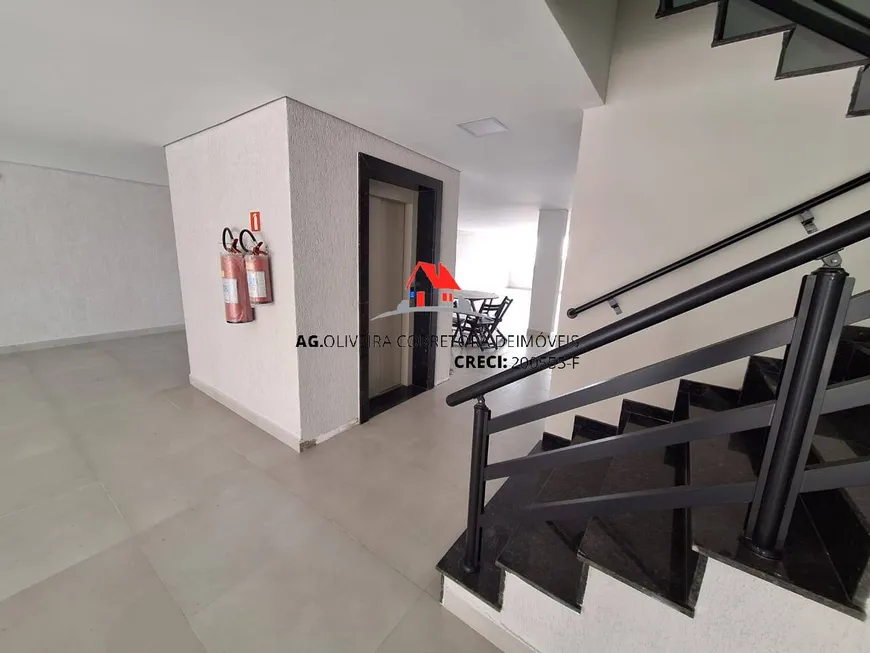 Foto 1 de Apartamento com 2 Quartos à venda, 52m² em Vila Curuçá, Santo André