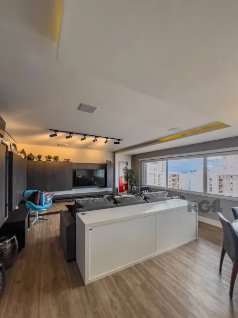 Foto 1 de Apartamento com 3 Quartos à venda, 122m² em Passo da Areia, Porto Alegre