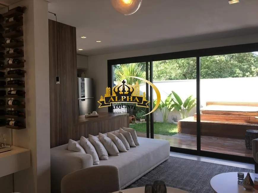 Foto 1 de Casa de Condomínio com 3 Quartos à venda, 152m² em Alphaville, Santana de Parnaíba