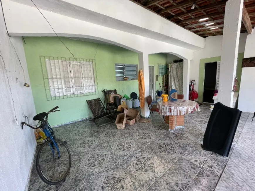 Foto 1 de Casa com 2 Quartos à venda, 130m² em Jardim Regina, Itanhaém