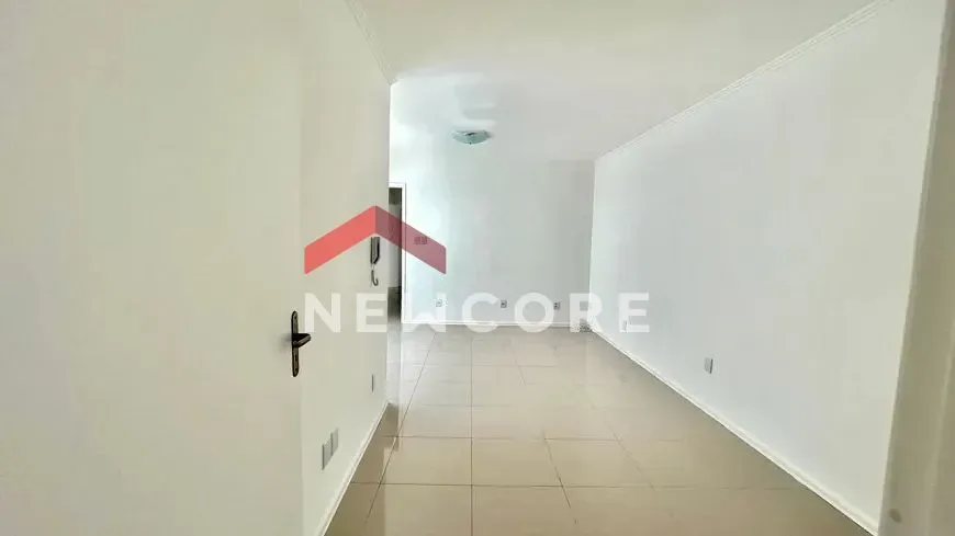 Foto 1 de Apartamento com 3 Quartos à venda, 110m² em Petrópolis, Porto Alegre