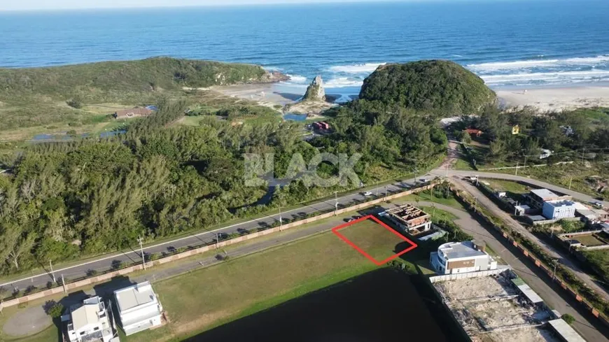 Foto 1 de Lote/Terreno à venda, 450m² em Praia da Cal, Torres