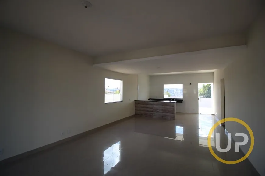 Foto 1 de Casa de Condomínio com 3 Quartos para alugar, 99999m² em Rosa Dos Ventos, Vespasiano