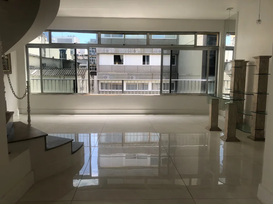 Foto 1 de Apartamento com 4 Quartos para alugar, 210m² em Ipanema, Rio de Janeiro